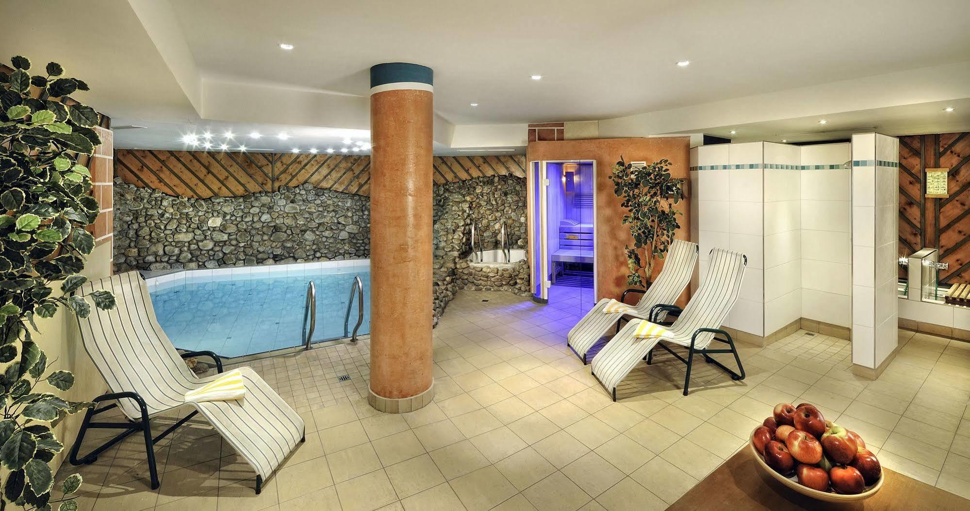 Zum Hirschen 4* Zell am See